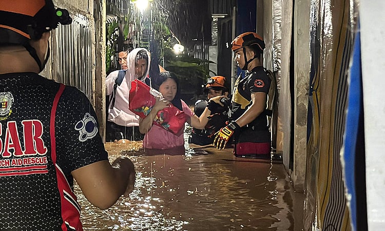 4 patay tungod sa ‘Basyang’