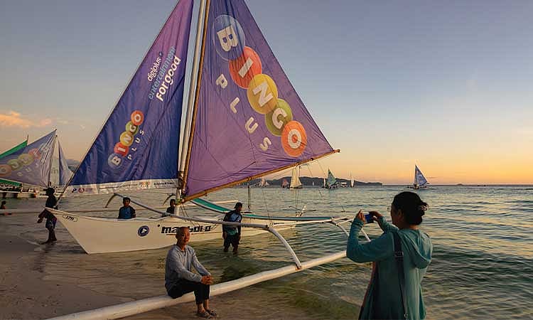 BingoPlus Sails Boracay This Summer