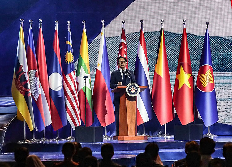Marcos urges Asean unity amid global uncertainties at 48th Summit opening