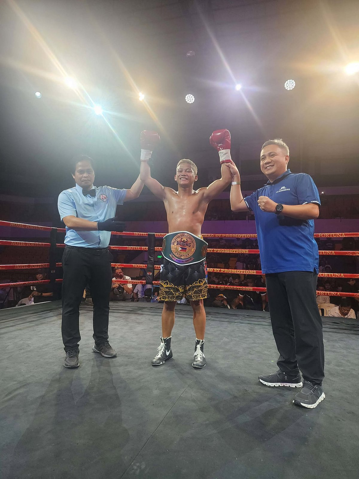 Gabunilas wins PBF title with 4th-round stoppage