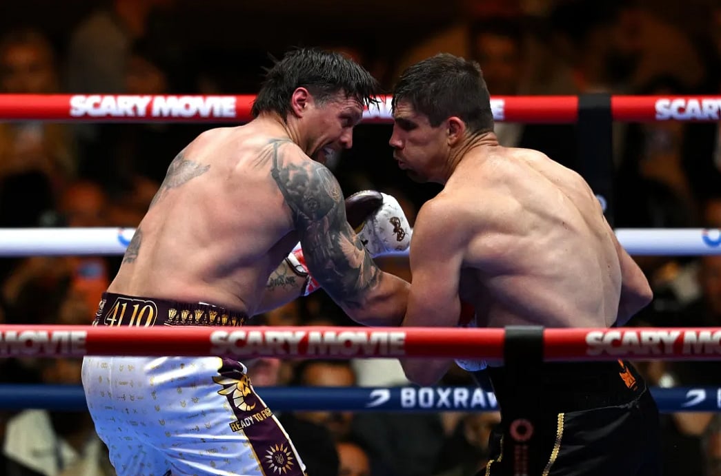 Usyk limpyo gihapon ang rekord