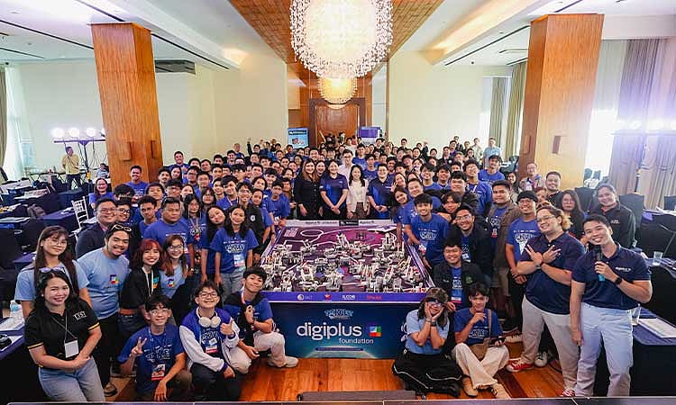 Filipino Innovators Rise at TechQuest