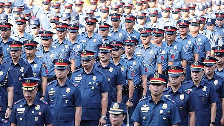 Pd 422 Millions of students return to school: Over 55,000 police