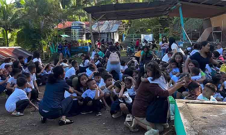 7.8 tremor shakes Mindanao, emergency response act