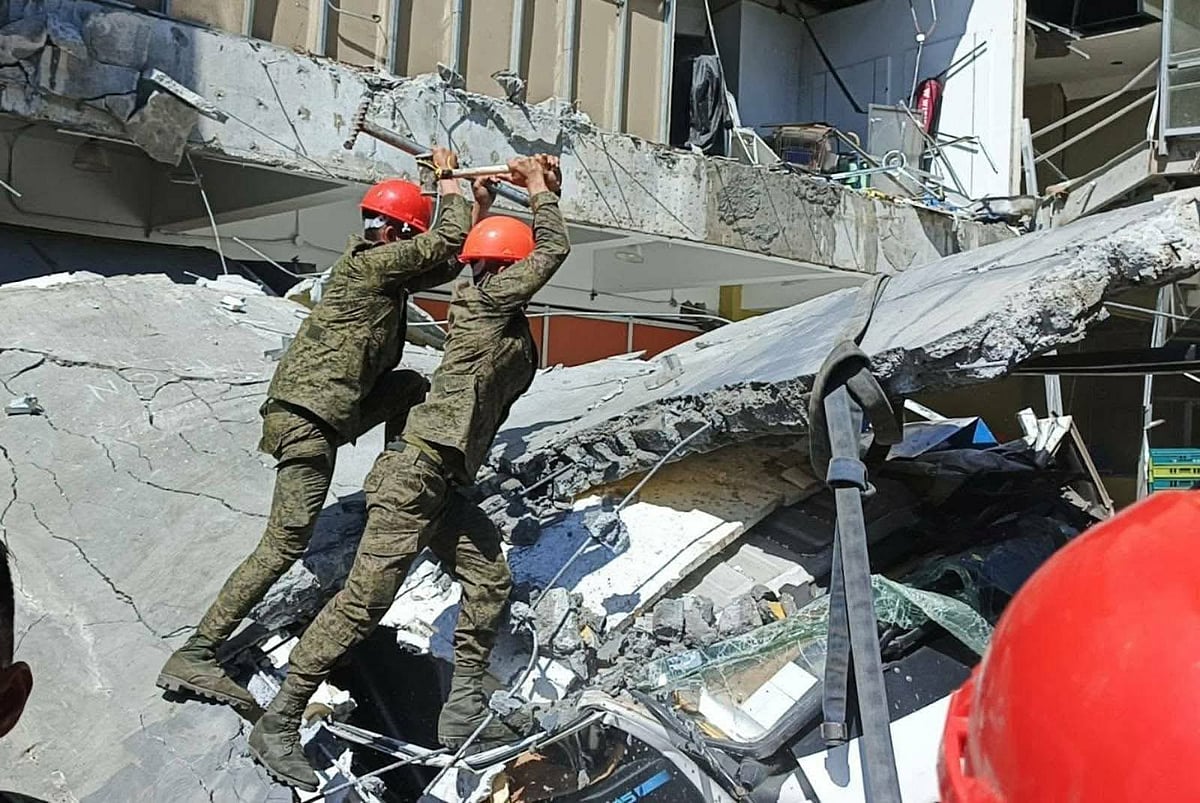 3 dead following powerful earthquake in Mindanao