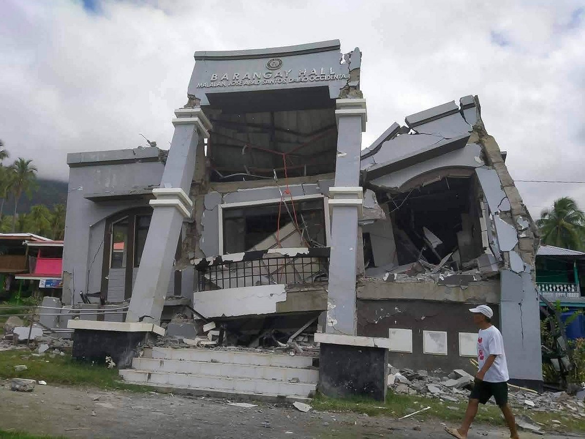 FFW: Ensure safety of frontline workers in quake-hit areas