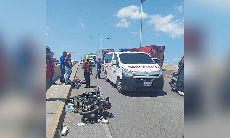 Babaye’ng rider nalatayan sa trak, drayber wa mahi