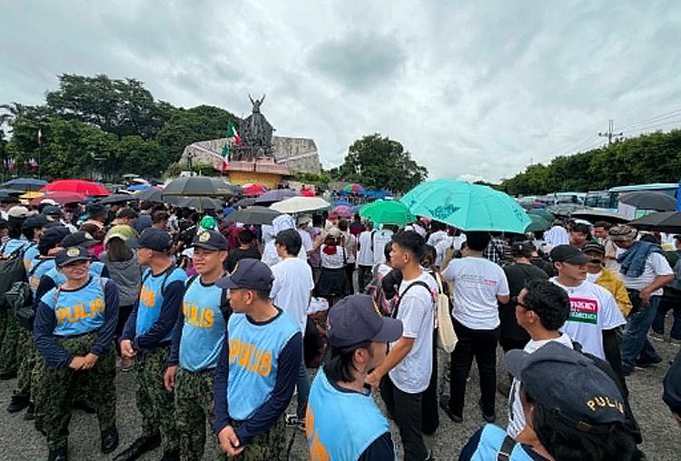 PNP seeks peaceful end to INC rally at Edsa