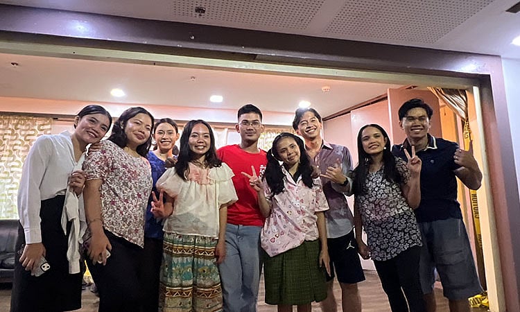 Cebu theater group gives voice to survivor through 'Pitik'