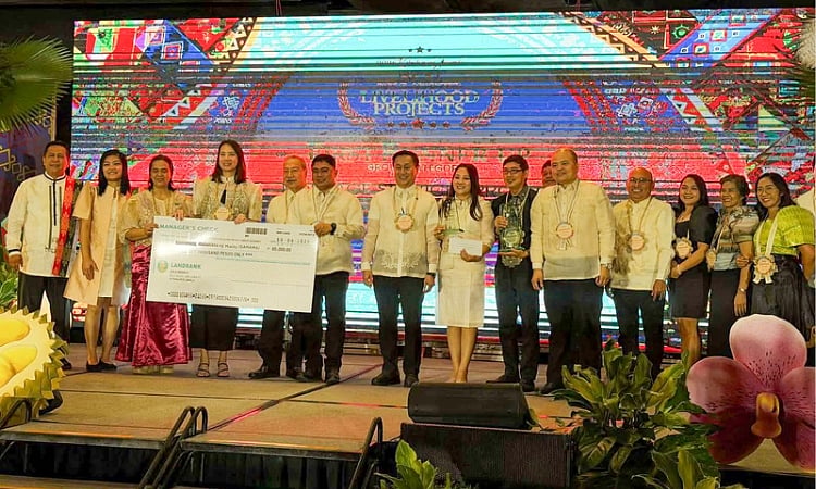 Bombing Survivor’s Massage Group Wins 2nd In DOLE Awards