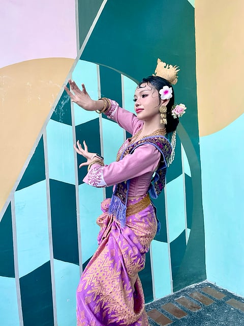 Cebuana brings pre-colonial Visayan pieces