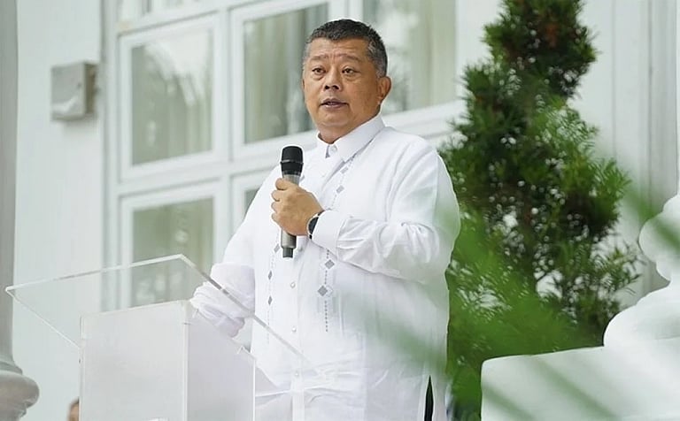 Ombudsman Warns Corruption-Prone Execs, Opens Biz Window