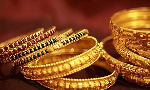 தங்கம் விலை சவரனுக்கு ரூ.320 குறைவு