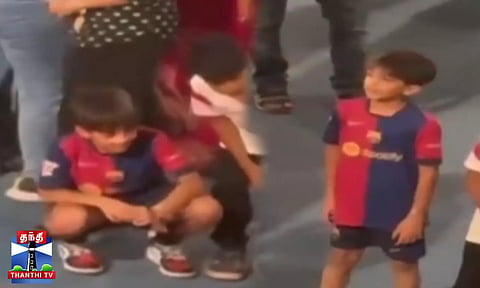 ரொனால்டினோ முன் Fan Boy-ஆக மாறிய ஆத்விக்