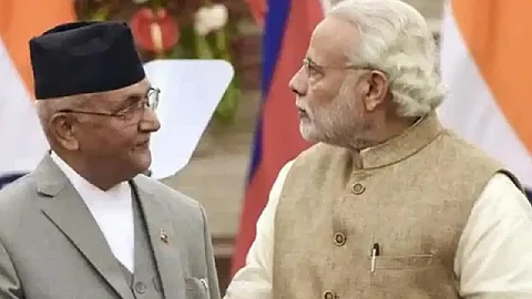 ഇന്ത്യന്‍ പ്രദേശങ്ങള്‍ ഉള്‍പ്പെടുത്തിയ ഭൂപടവുമായി പാഠപുസ്തകവും കറന്‍സിയും; നേപ്പാളിന്റെ പുതിയ നീക്കം