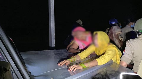 ഹത്രാസ്: സ്വമേധയാ കേസെടുത്ത് അലഹബാദ് ഹൈക്കോടതി; ഉദ്യോഗസ്ഥര്‍ ഹാജരാകണം 