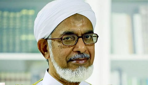 കമ്മ്യൂണിസ്റ്റുകാര്‍ സ്വതന്ത്ര ലൈംഗികത പ്രോത്സാഹിപ്പിക്കുന്നു; അവര്‍ പതിയിരിക്കുന്ന അപകടമാണെന്ന് സമസ്ത നേതാവ് 