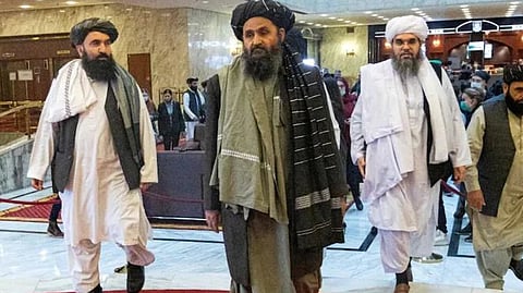 നീട്ടിവളര്‍ത്തണം;
അഫ്ഗാനില്‍ പുരുഷന്മാര്‍ താടിവടിക്കുന്നത് വിലക്കി താലിബാന്‍