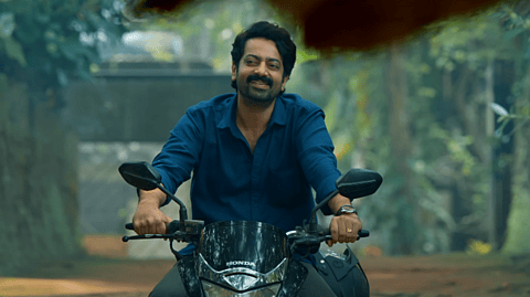 സൈജു കുറുപ്പിന് ജന്മദിന ആശംസയുമായി 'പ്രേമപ്പനി' ​ഗാനം, 'അഭിലാഷം' ഈദ് റിലീസായി തിയറ്ററുകളിലെത്തും