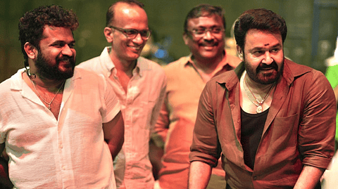 'ദൃശ്യം' പോലെ ഒരു കള്‍ട്ട് ക്ലാസിക് സിനിമയുമായി 'തുടരും' എന്ന ചിത്രത്തെ താരതമ്യം ചെയ്യരുത്, അത് ദോഷം ചെയ്യും: തരുൺ മൂർത്തി