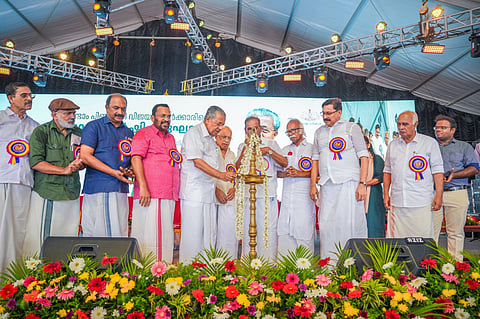 പിണറായി സർക്കാരിന്റെ നാലാം വാർഷികത്തിന് തുടക്കം, കേരളത്തെ പുതിയ ഉയരങ്ങളിലേയ്ക്ക് നയിക്കാനുള്ള പ്രചോദനമെന്ന് മുഖ്യമന്ത്രി 