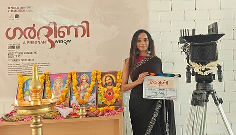 ഉണ്ണി കെ ആര്‍ ചിത്രം, ഗര്‍ഭിണി-A Pregnant Widow ചിത്രീകരണം ആരംഭിച്ചു