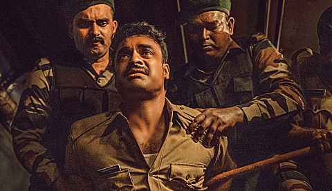 മറന്നു പോയ ചരിത്രത്തെക്കുറിച്ച് ഒരോർമ്മപ്പെടുത്തൽ, ടൊവിനോയുടെ മികച്ച പ്രകടനവുമായി 'നരിവേട്ട' തിയറ്ററുകളിൽ