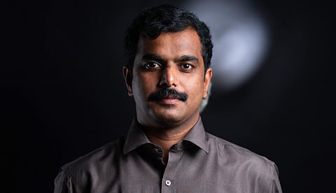 അങ്ങ് തോറ്റ് വഴിയാധാരമായത് ഏഴ് തെരഞ്ഞടുപ്പില്‍; പരിഹസിച്ച കെ.മുരളീധരന് ഡോ.ജോ ജോസഫിന്റെ മറുപടി