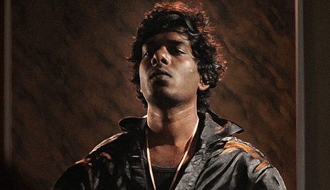 'പാര് മുഴുവനും എതിരെയെങ്കിലും പാട്ട് കൊണ്ട് ഞാൻ പോര് നടത്തും'; വേടന്റെ 'തെരുവിന്റെ മോൻ' മ്യൂസിക് വീഡിയോ