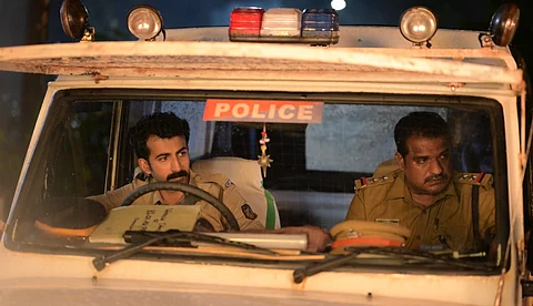 യോഹന്നാനും ദിന്‍നാഥും 'റോന്ത്' ചുറ്റാനിറങ്ങി; ഷാഹി കബീര്‍ ചിത്രം കേരളത്തില്‍ നൂറ്റമ്പതോളം തിയറ്ററുകളില്‍
