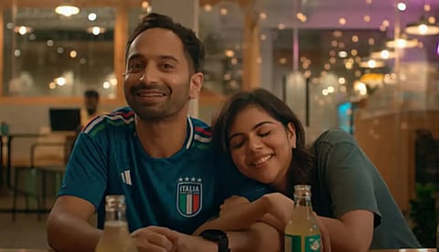 ഓണം തൂക്കാൻ അവർ എത്തുന്നു; 'ഓടും കുതിര ചാടും കുതിര' ബുക്കിംഗ് ആരംഭിച്ചു
