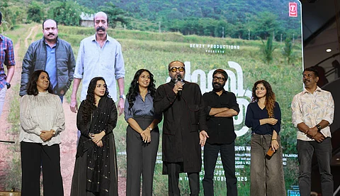 നവ്യ നായര്‍, സൗബിന്‍ ഷാഹിര്‍, റത്തീന ചിത്രം 'പാതിരാത്രി' ഓഡിയോ ലോഞ്ച് നടന്നു