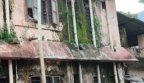 തിരുനെല്ലി മോഡല്‍ റസിഡന്‍ഷ്യല്‍ സ്‌കൂളില്‍ കുട്ടികള്‍ അനുഭവിച്ചത് കൊടിയ ദുരിതം, താല്‍ക്കാലിക നടപടികള്‍ പരിഹാരമാകുമോ?