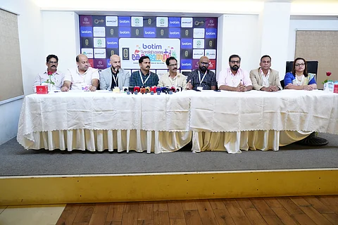  യുഎഇ ദേശീയദിനാഘോഷം: കേരളോത്സവത്തിലെ സാംസ്കാരികസമ്മേളനം മുഖ്യമന്ത്രി ഉദ്ഘാടനം ചെയ്യും