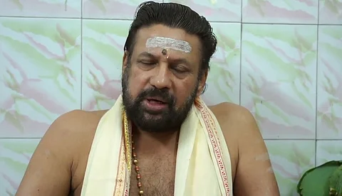 ശബരിമല സ്വര്‍ണ്ണക്കൊള്ള കേസ്; തന്ത്രി കണ്ഠരര് രാജീവര് അറസ്റ്റില്‍