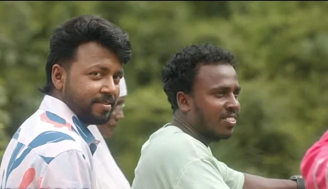 അടിച്ചുപൊളി മാത്രമല്ല, നല്ല ഫീൽ ഗുഡ് പാട്ടും ഉണ്ട്; 'മാജിക്ക് മഷ്‌റൂംസ്' പുതിയ ഗാനം