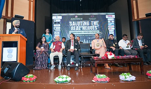 മുൻകാല ഇന്ത്യൻ സൈനികരെ ആദരിച്ച് അബുദാബി സാംസ്കാരിക വേദി