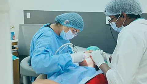 വായയുടെ ആരോഗ്യം മാനസികാരോഗ്യവുമായി ബന്ധമുണ്ടോ? അവഗണിക്കപ്പെടുന്ന ചില വസ്തുതകള്‍