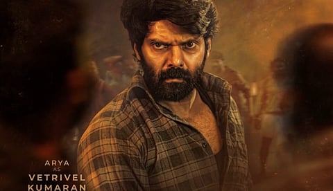 തീപാറുന്ന നോട്ടവുമായി വെട്രിവേൽ കുമാരൻ; 'അനന്തൻ കാട്'  സിനിമയിലെ ആര്യയുടെ ക്യാരക്ടർ പോസ്റ്റർ