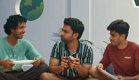 സോഷ്യൽ മീഡിയ വൈറൽ താരങ്ങള്‍ ഒന്നിക്കുന്ന 'മഹാരാജ ഹോസ്റ്റൽ'; 'ചൂതാട്ടമോ...' ഗാനം എത്തി