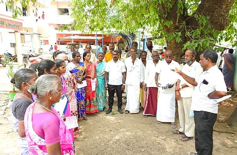 Members of the Vettaikaran tribal community demand house pattas in Tiruvallur district of Tamil Nadu.