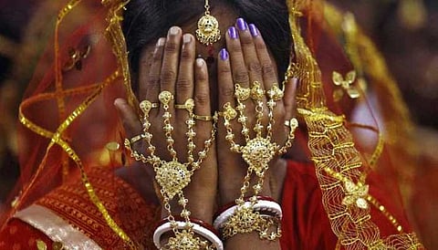 मध्य प्रदेश: सागर में चाइल्ड लाइन टीम - पुलिस ने  रुकवाया बाल विवाह, ये प्रथाएं आज भी हैं व्याप्त