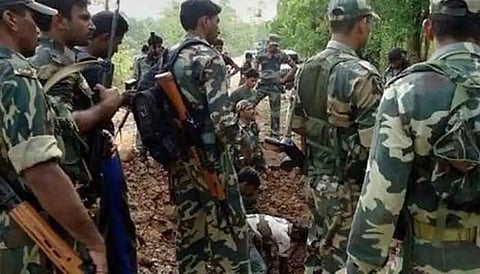 छत्तीसगढ़: सुकमा में दो आदिवासियों की मुठभेड़ में मौत पर क्यों मची है रार?