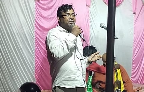 असिस्टेंट प्रोफेसर डॉ. विक्रम कुमार 