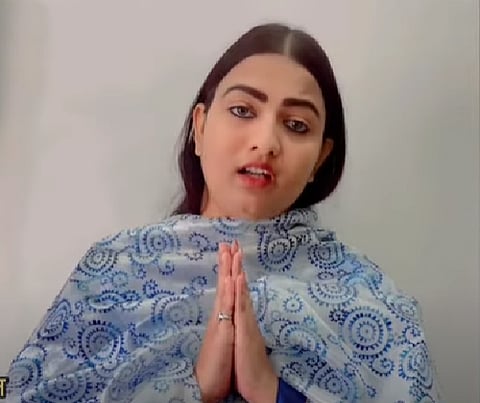 'सेव दी गर्ल चाइल्ड' की ब्रांड एम्बेसडर पर कई संगीन आरोप, जानिये देश की ये पहली आदिवासी मॉडल क्यों हैं सुर्ख़ियों में? 