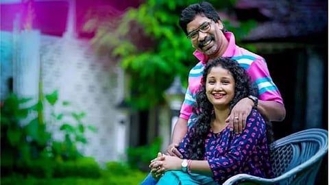 हेमंत सोरेन और कल्पना सोरेन मुर्मू। 