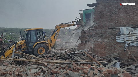 देश में 'बुलडोजर कार्रवाई' को नागरिकों के एक वर्ग के विरुद्ध इस्तेमाल किया जा रहा है।