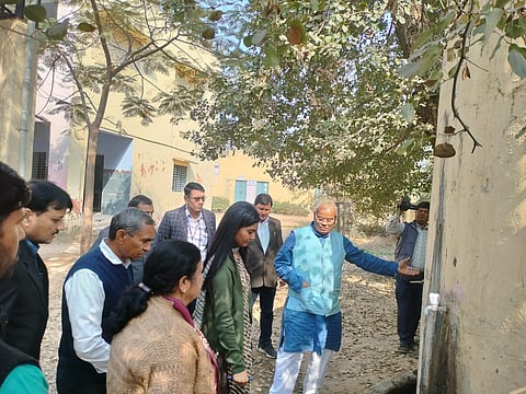 सांगानेर और चाकसू में विद्यालयों का औचक निरीक्षण करते हुए शिक्षा मंत्री मदन दिलावर 