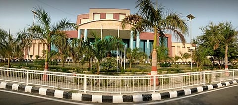 बाबा साहब भीमराव अंबेडकर यूनिवर्सिटी, लखनऊ