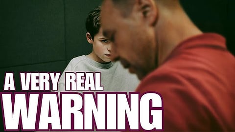 Adolescence एक 13 साल के स्कूली छात्र जेमी मिलर (ओवेन कूपर) की कहानी है, जिसे उसकी सहपाठी केटी लियोनार्ड की हत्या के आरोप में गिरफ्तार किया जाता है।